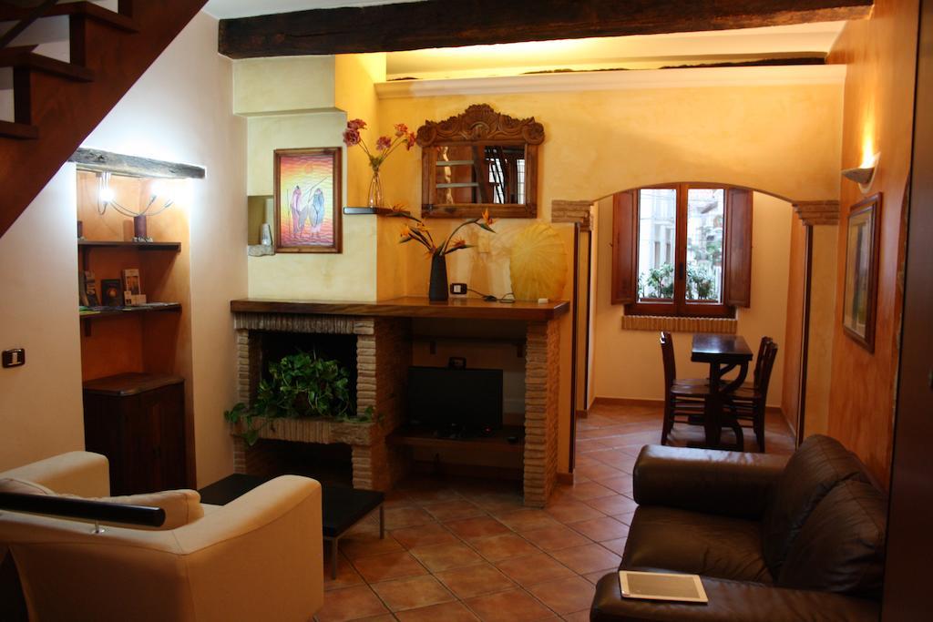 Bed And Breakfast Mblo Fondi Extérieur photo