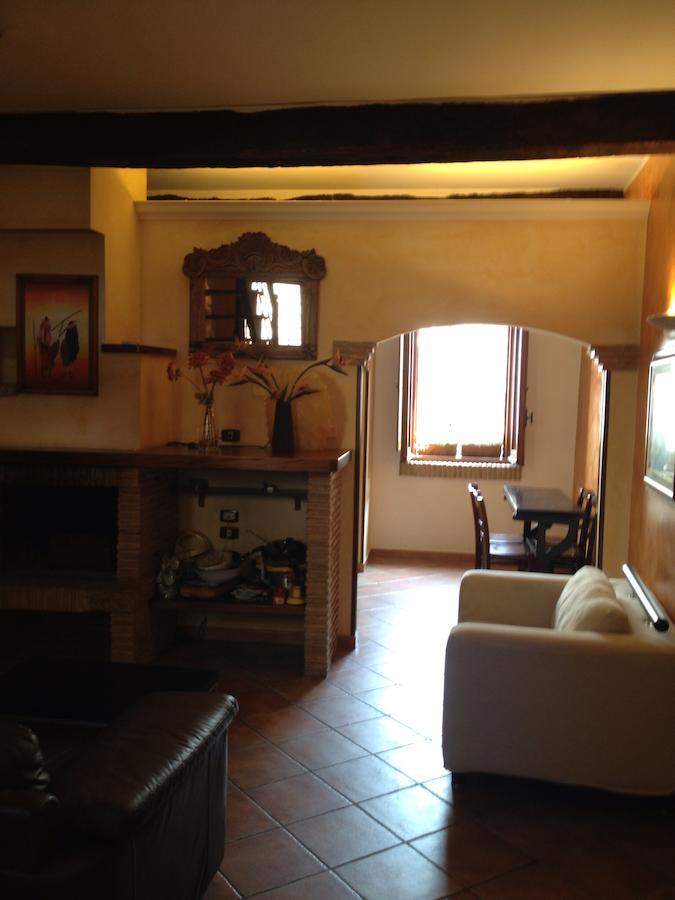Bed And Breakfast Mblo Fondi Chambre photo
